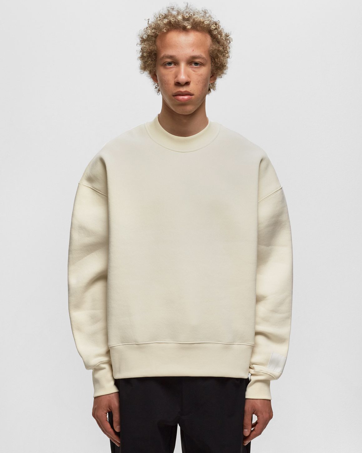 Pastel Alexandre 【送料&関税込】Ami Mattiussi S Wool Yellow