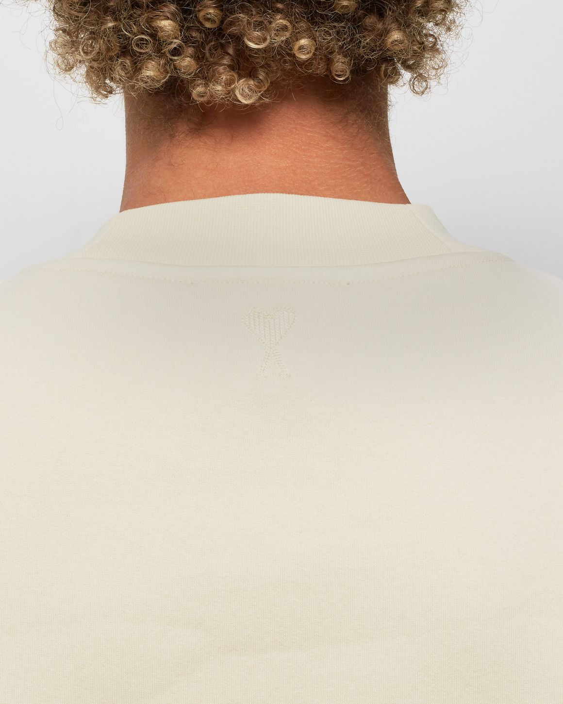 Alexandre Mattiussi Cream 【送料&関税込】Ami Cotton Sweatsh