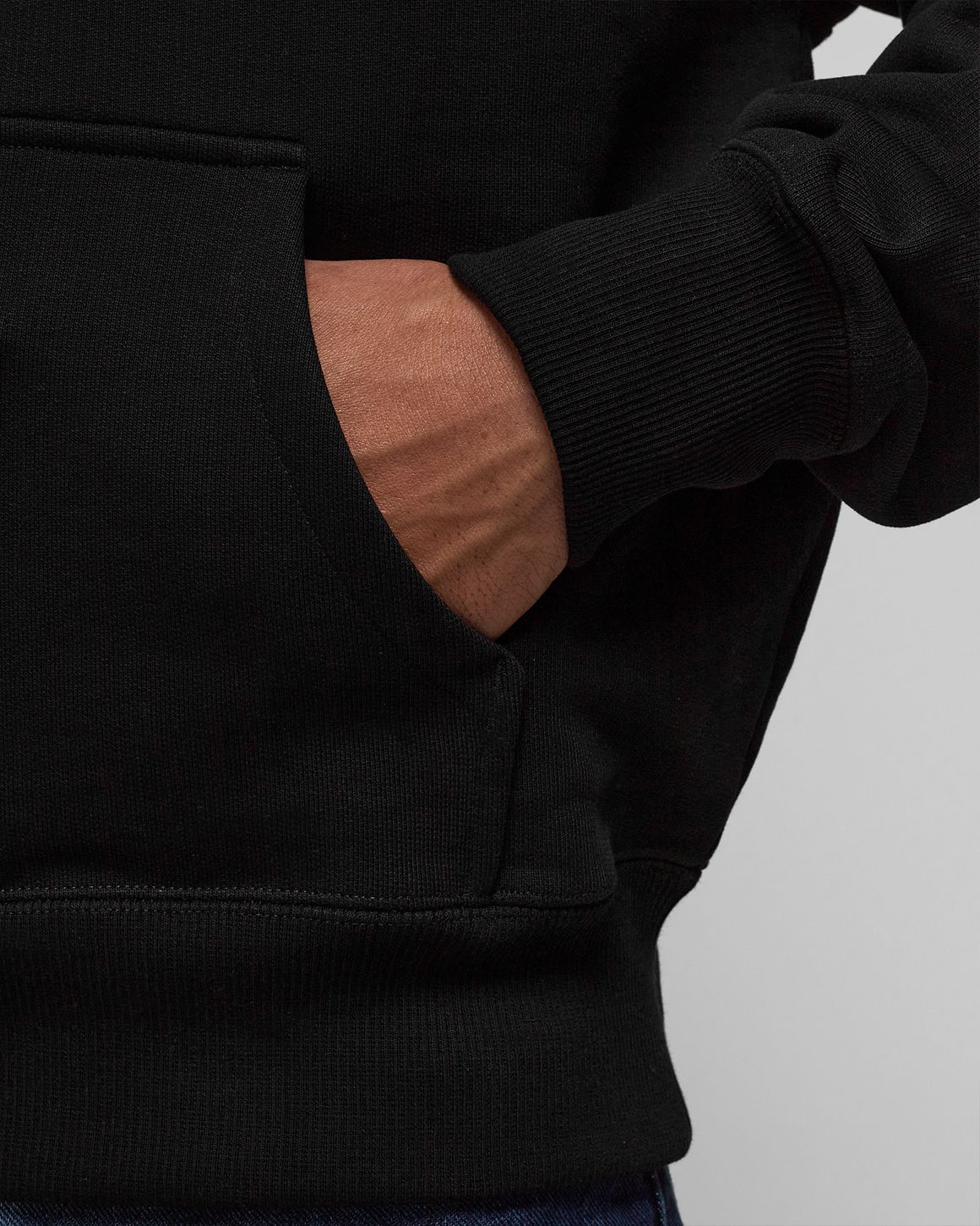 AM' Black hoodie  PARIS スウェット・トレーナー USW224747 AMI 'Ami