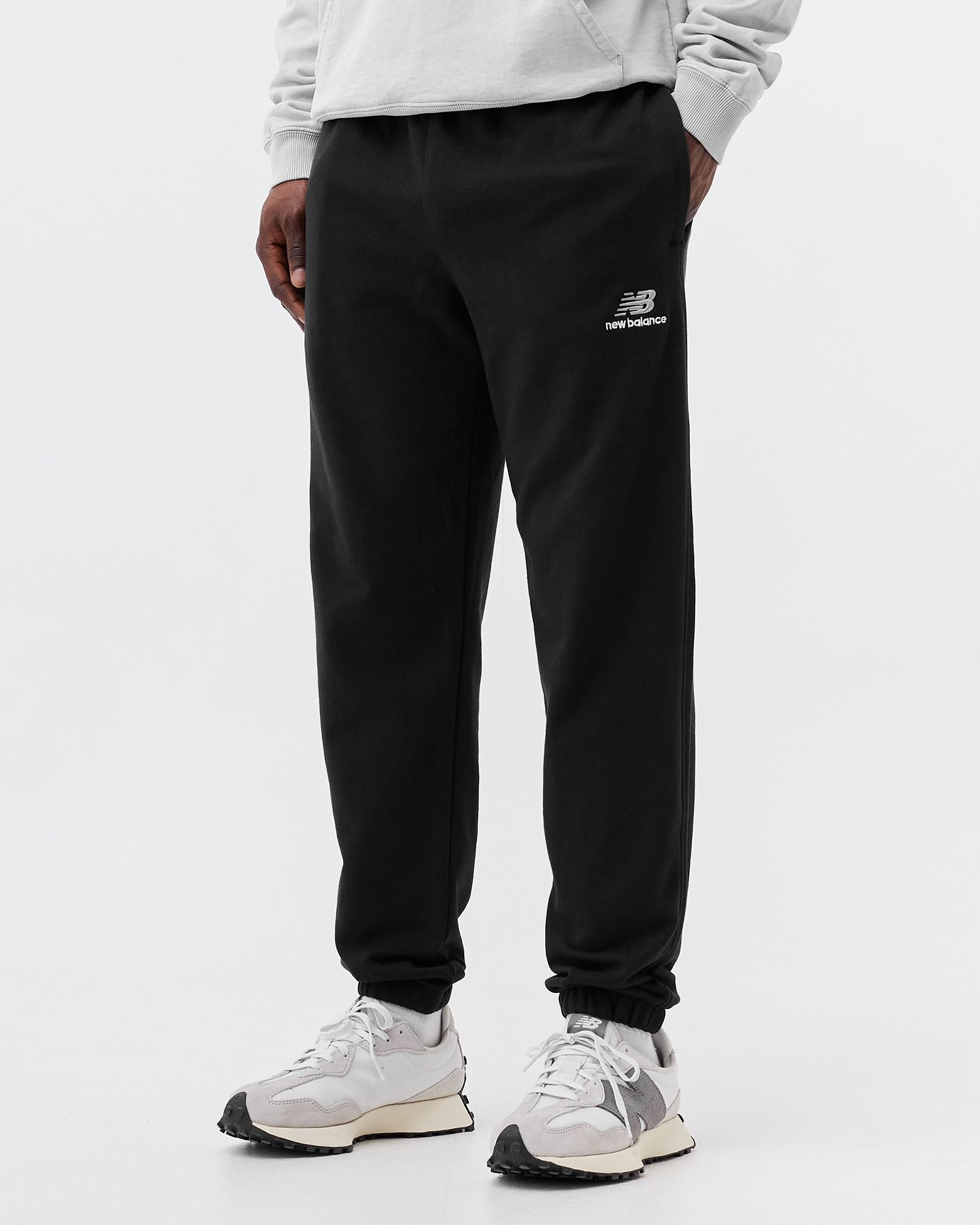 NB ESSENTIALS SWEATPANTS