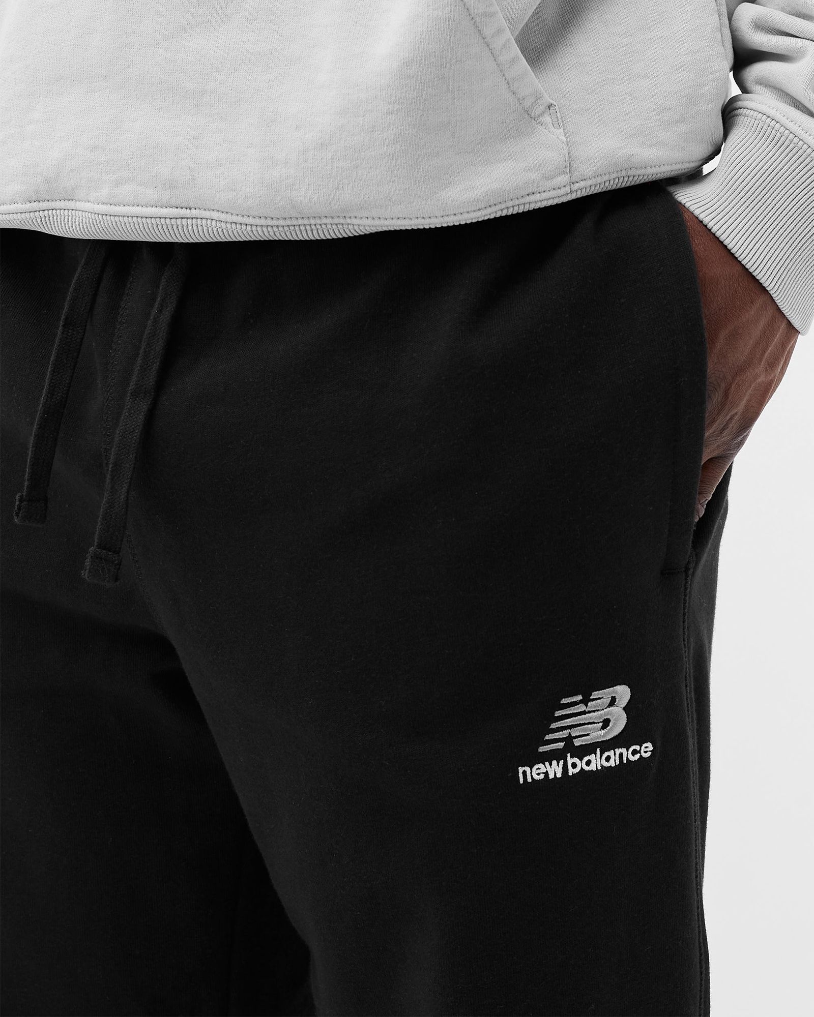 NB ESSENTIALS SWEATPANTS