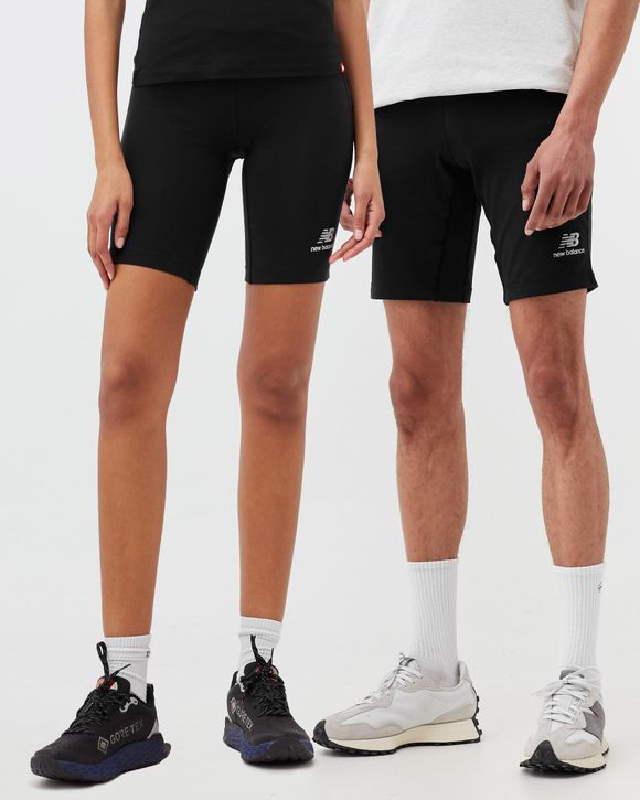 ◆New Balance◆ UNI FROZEN Essential Small Logo Short Sleeve New Balance UNI-SSENTIALS LEGGINGS SHORTS Black | BSTN Store