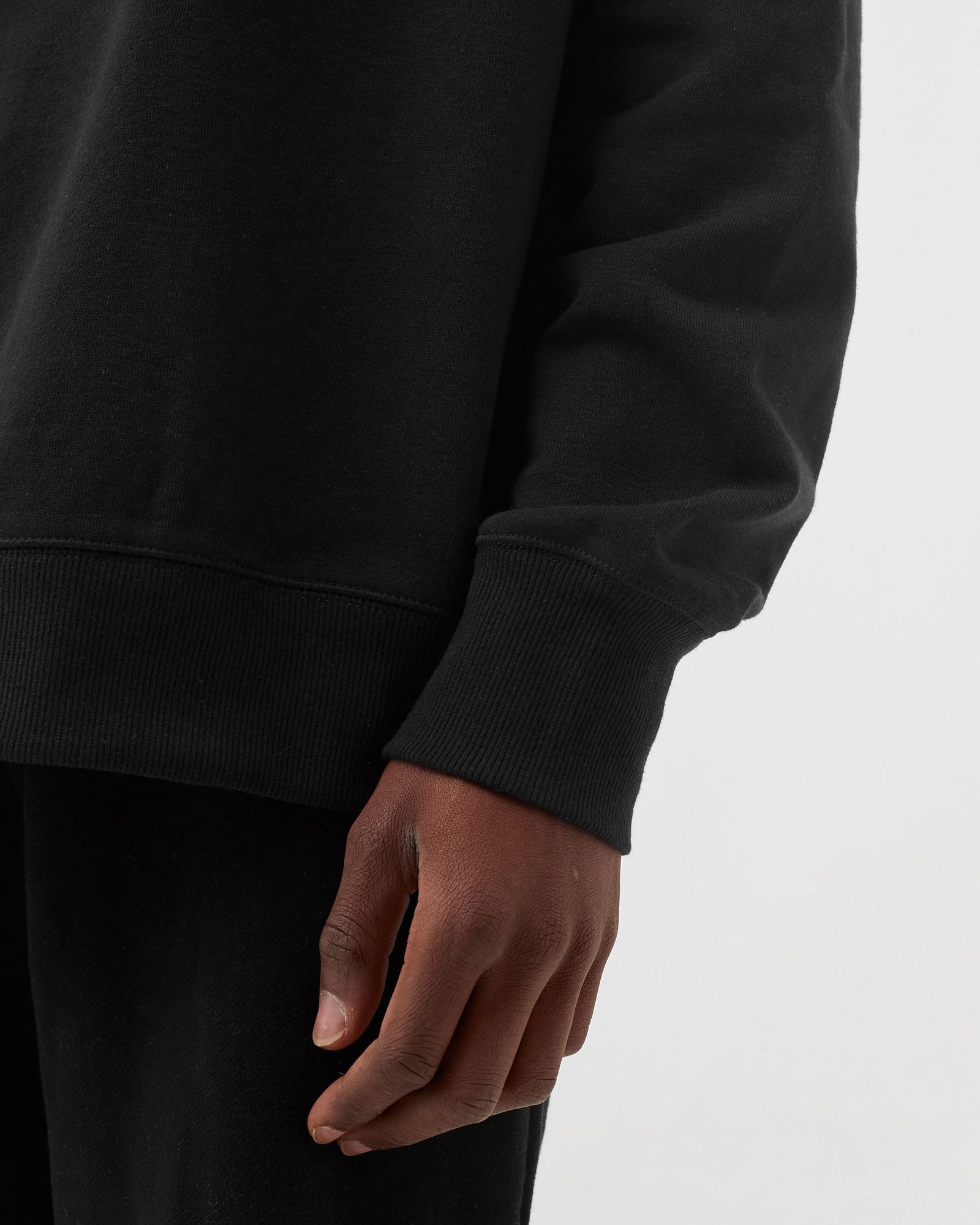 ESSENTIALS CREWNECK SWEATSHIRT