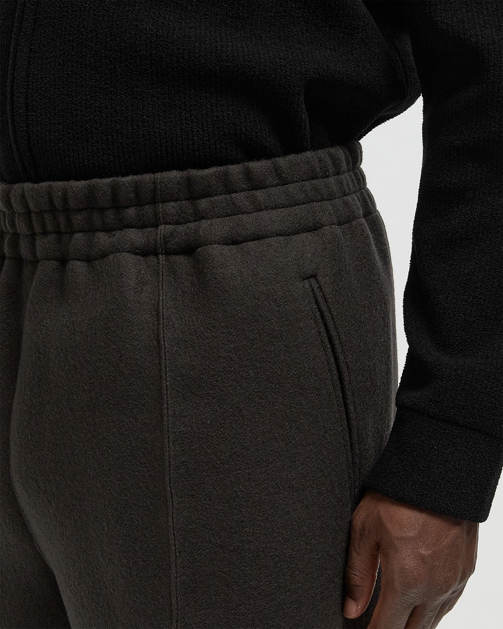 ELASTICATED TROUSERS