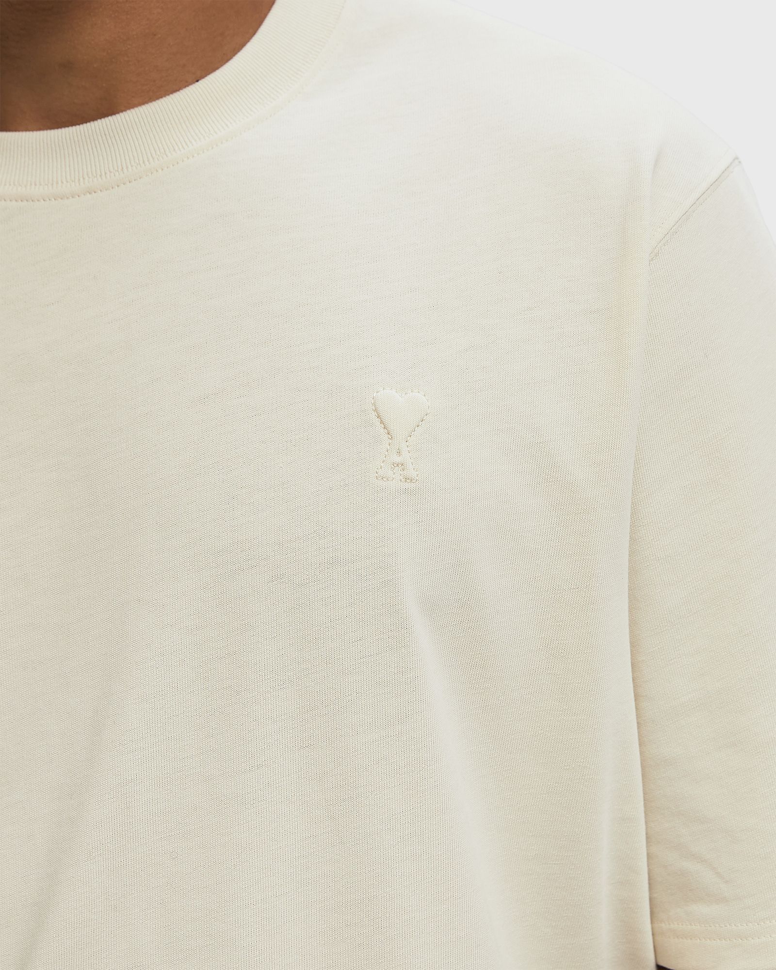 SMALL EMBOSSED AMI DE COEUR TEE