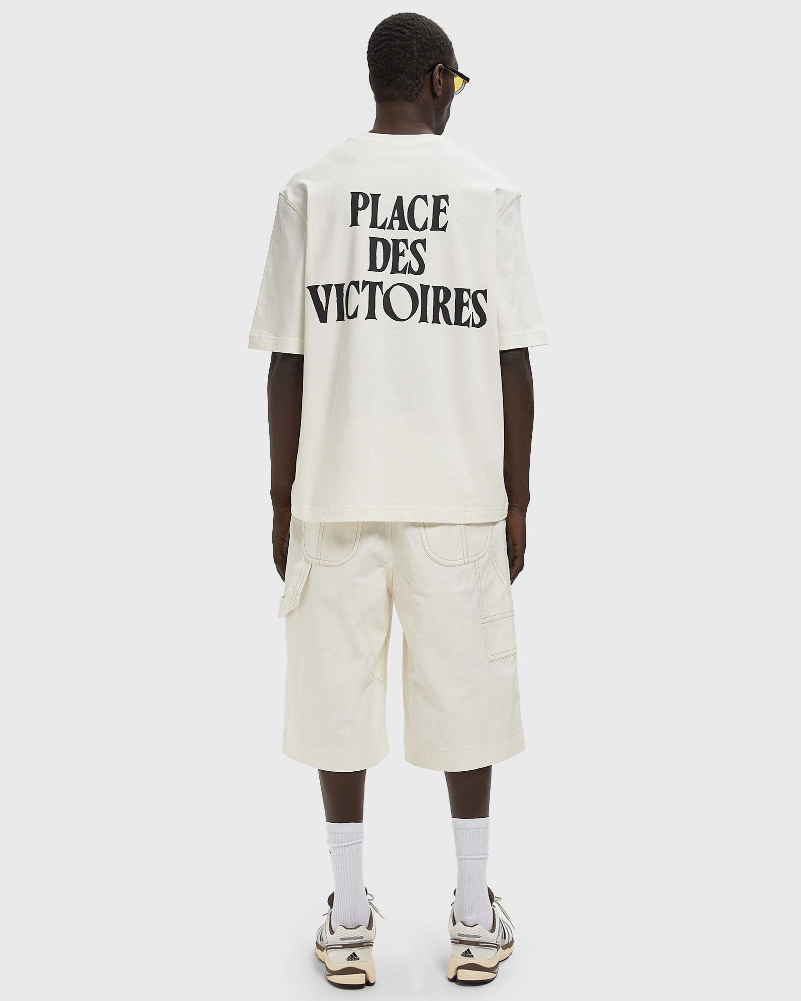 BOXY FIT SHORT SLEEVES ADC TEESHIRT