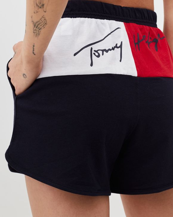HIGH WAIST SHORTS