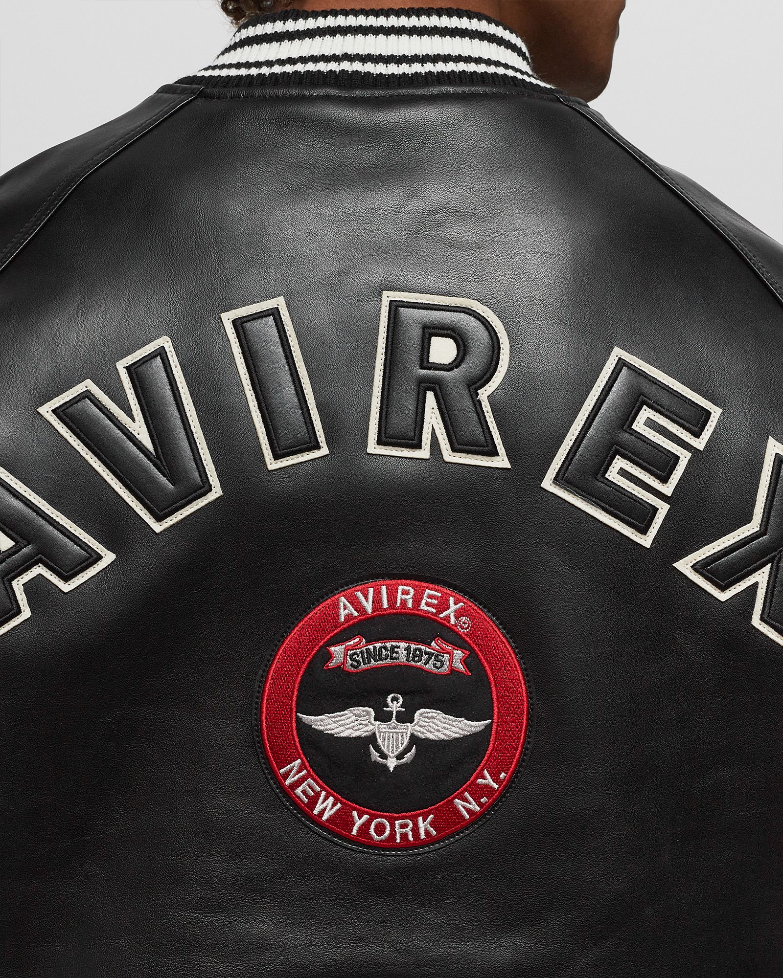 【限定値下げ】AVENCHUMU stadium jacket ブラック Avirex Stadium Jacket Black College Jackets Avirex