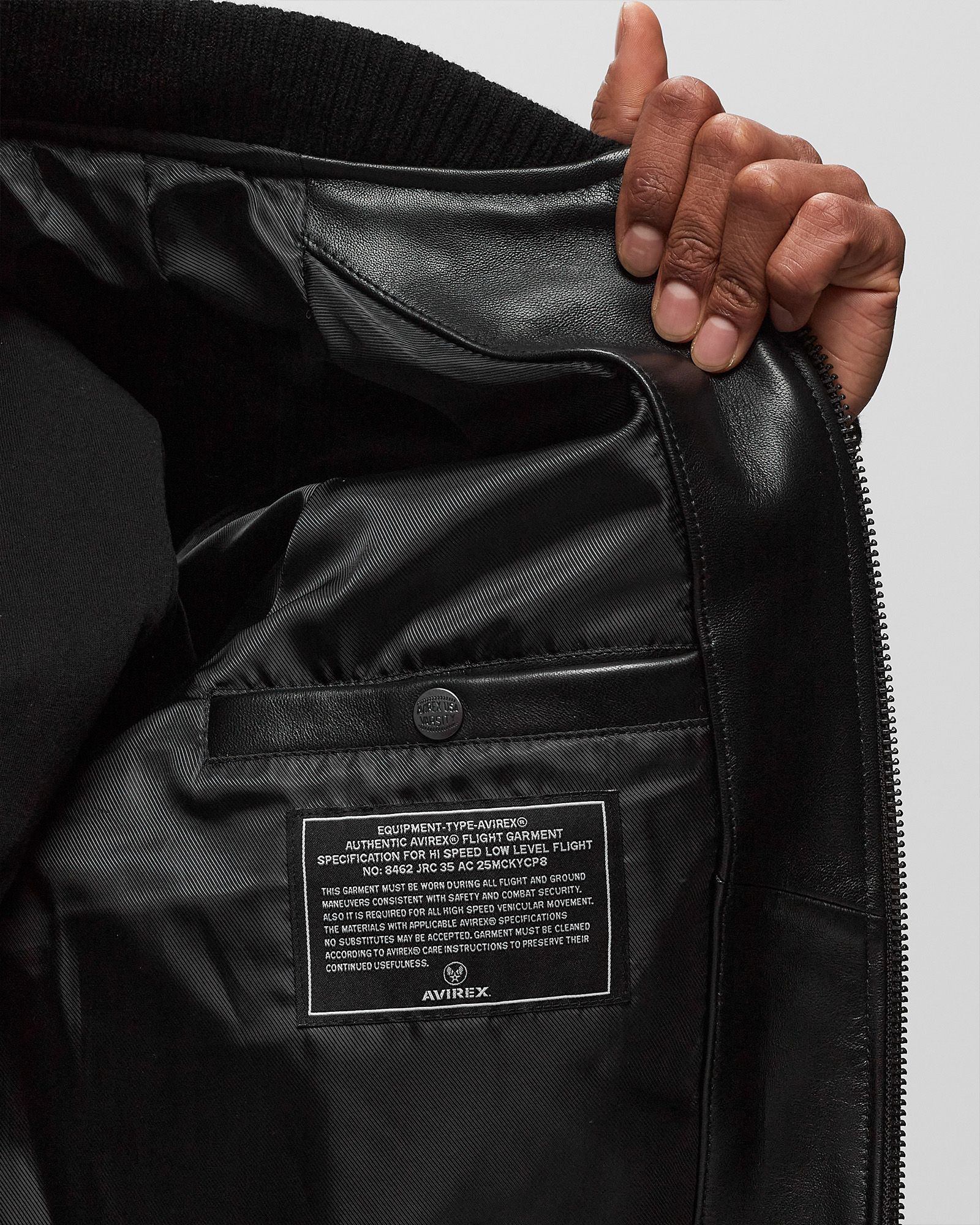 【限定値下げ】AVENCHUMU stadium jacket ブラック Avirex Stadium Jacket Black College Jackets Avirex