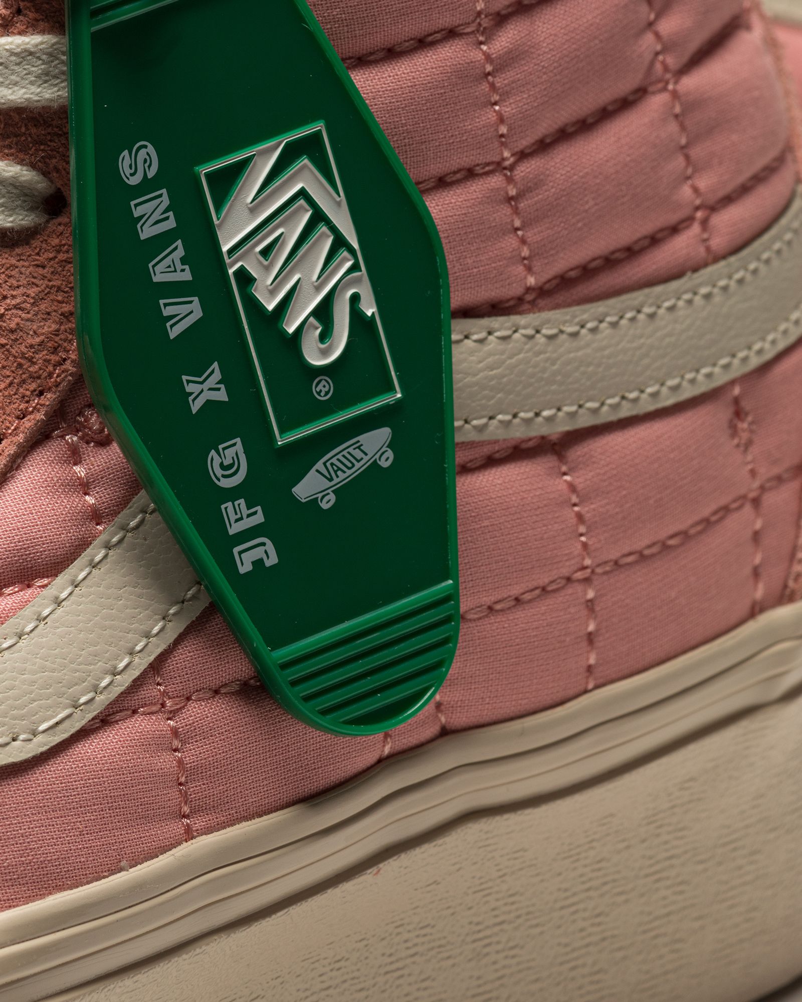 UA SK8-Hi Reissue Platform VLT LX