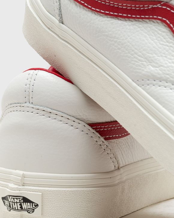 Vans white old 2024 skool with red stripe