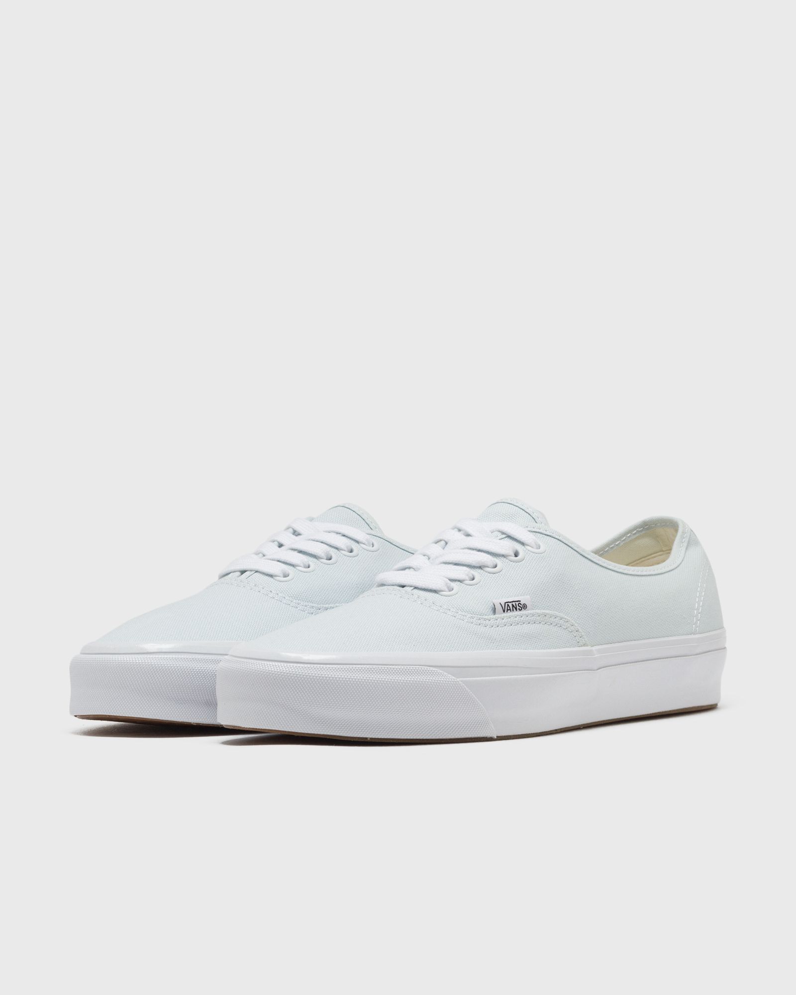 LX Authentic 44