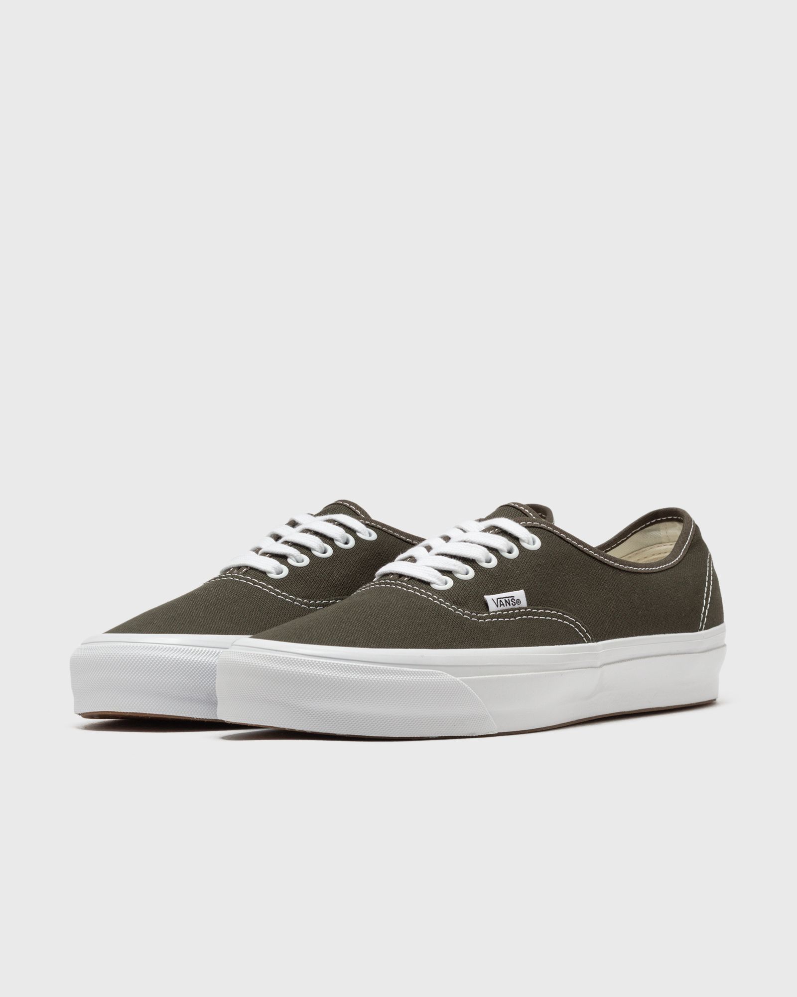 LX Authentic 44