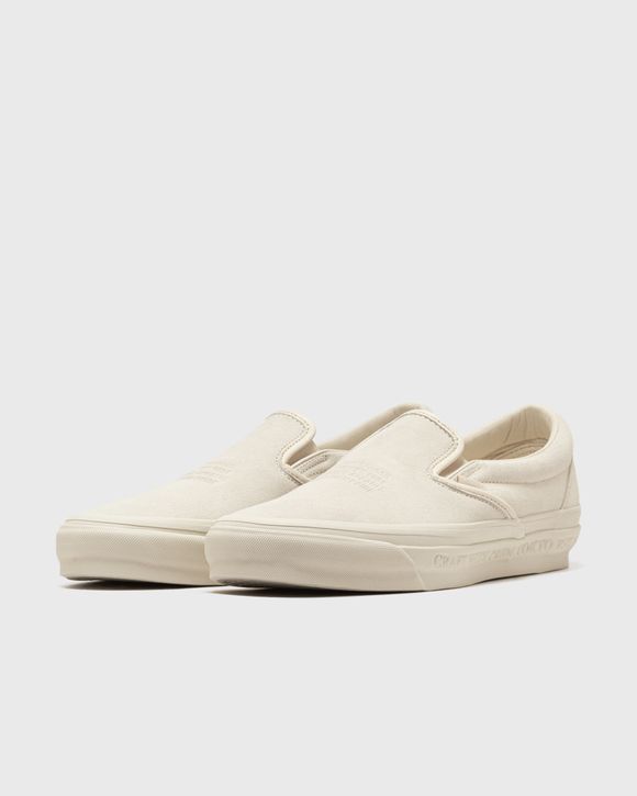 スニーカー Vans x Neighborhood OTW Classic Slip-On 98 Sneaker Vans x Neighborhood OTW Classic Slip-On 98 White | BSTN Store