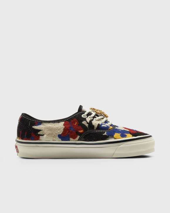 LX AUTHENTIC 44 NEEDLEWORK