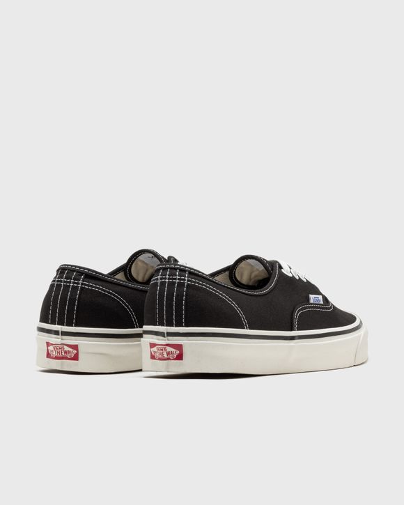 Vans UA Authentic 44 DX Black | BSTN Store