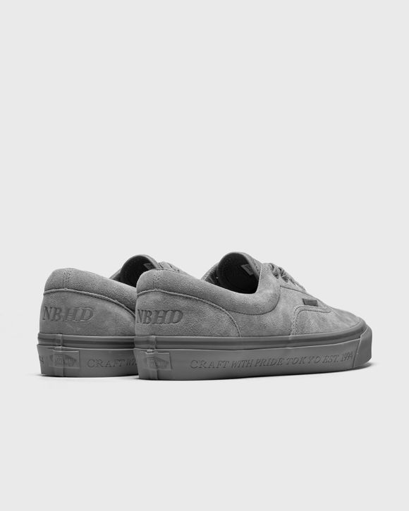 UA Era 95 DX x Neighborhood