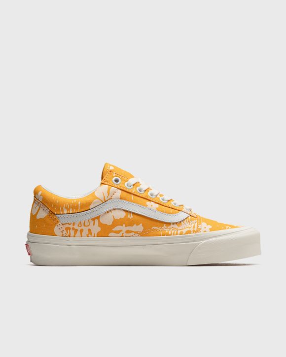 Cute on sale yellow vans