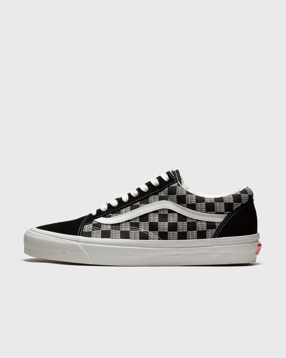 wavy checkered vans
