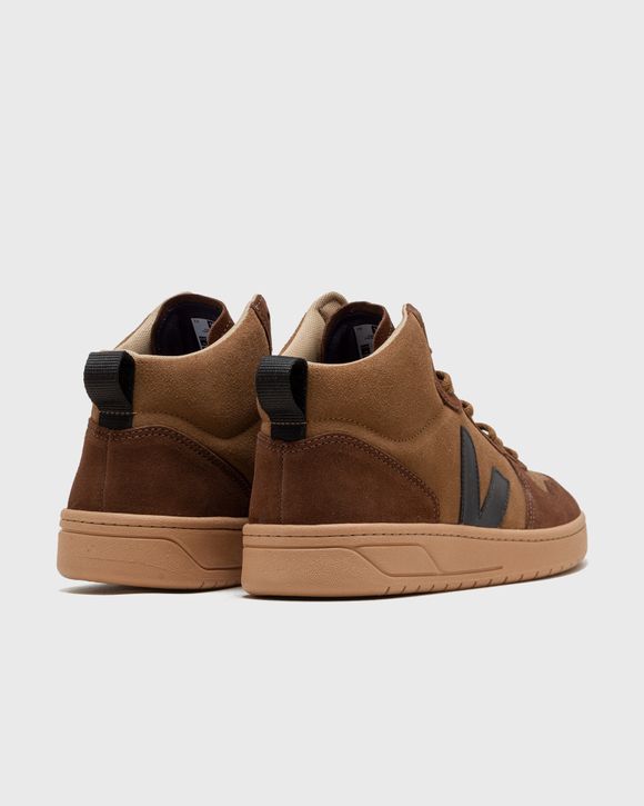 V-15 SUEDE