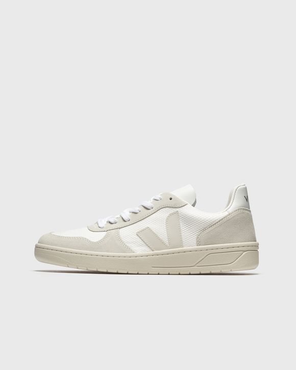 Veja v10 mesh white hot sale