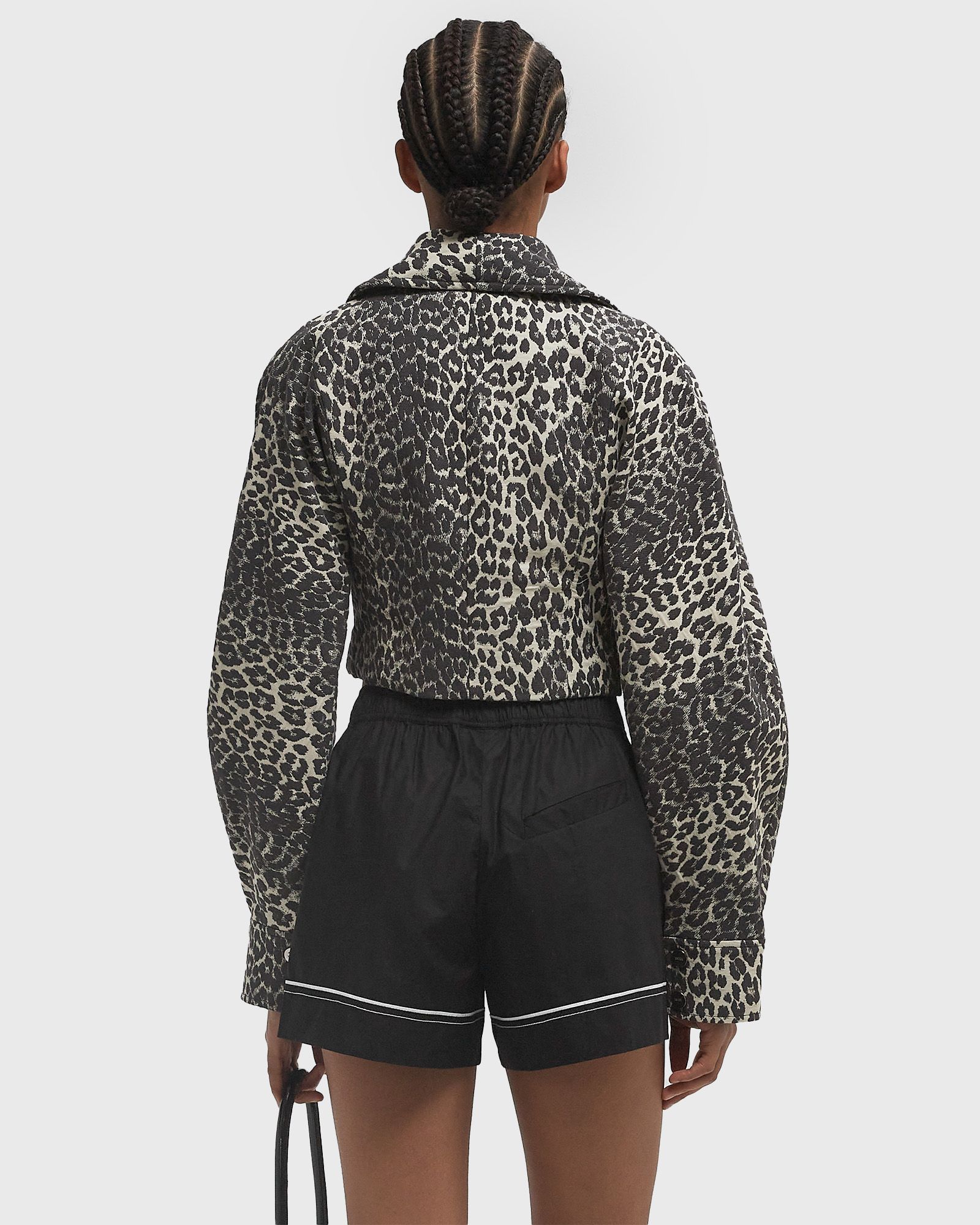 Cotton Tweed Curve Sleeve Short Jacket