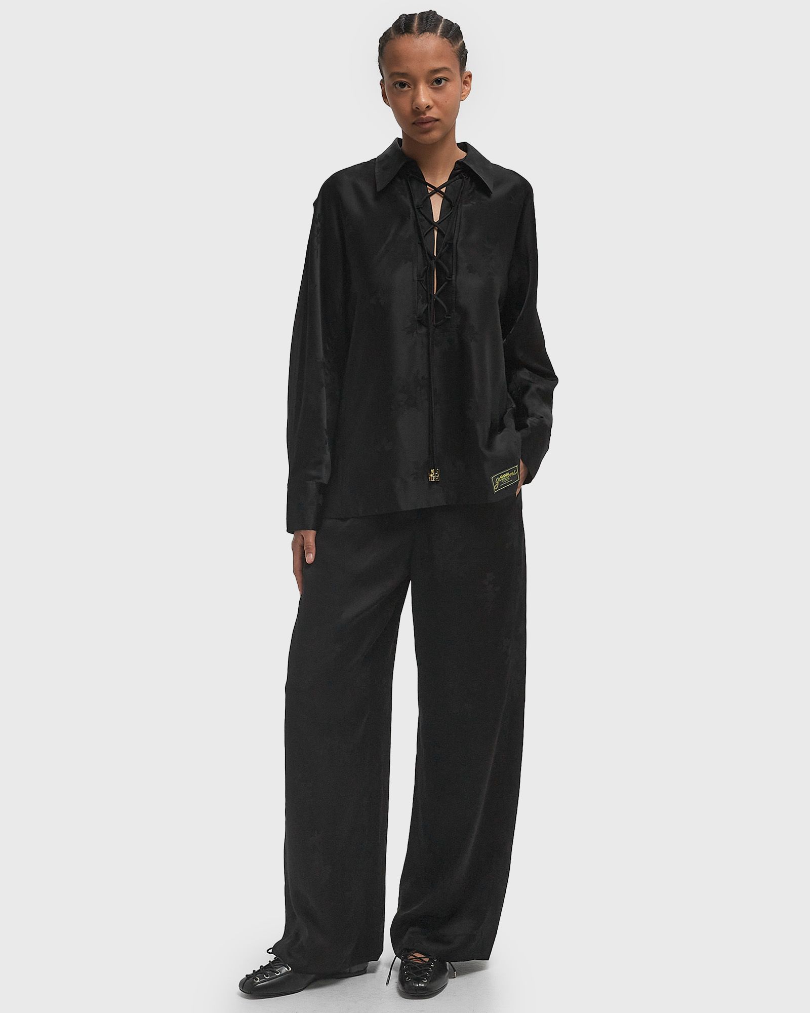 Fluid Satin Jacquard Tie String Raglan Shirt