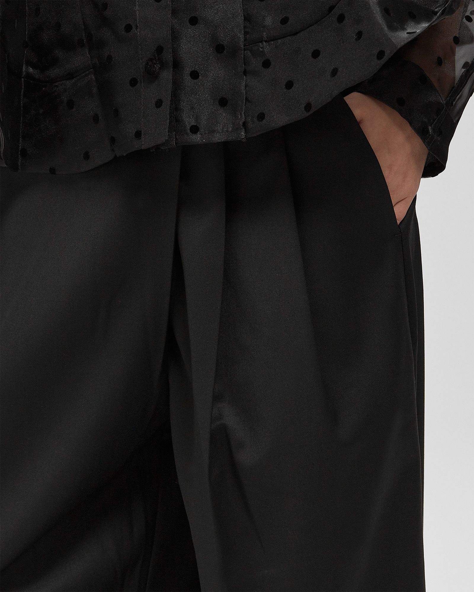 Calendered Wool  Mid Waist Pants