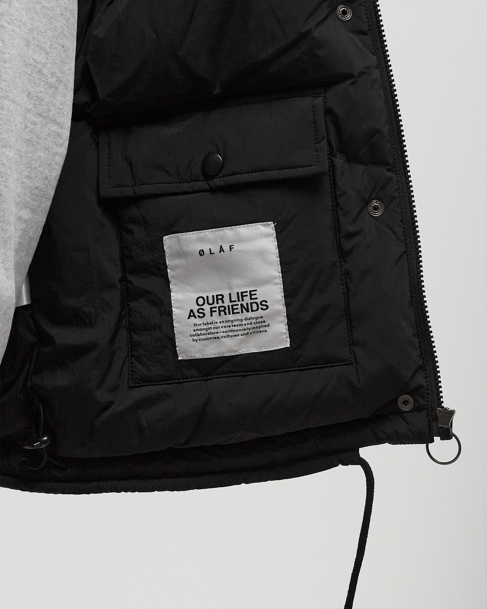 HOODED PUFFER JACKET