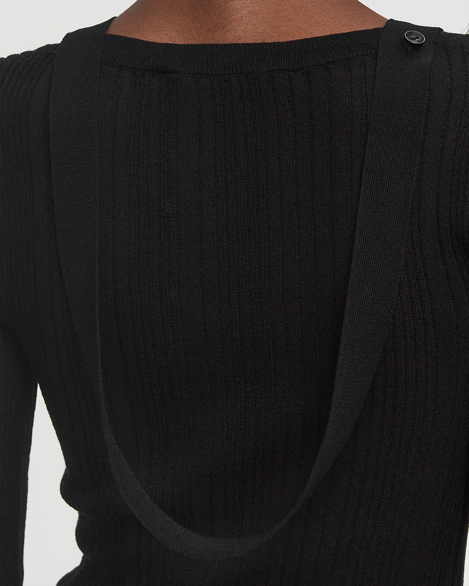 ADJUSTABLE TIE KNIT TOP