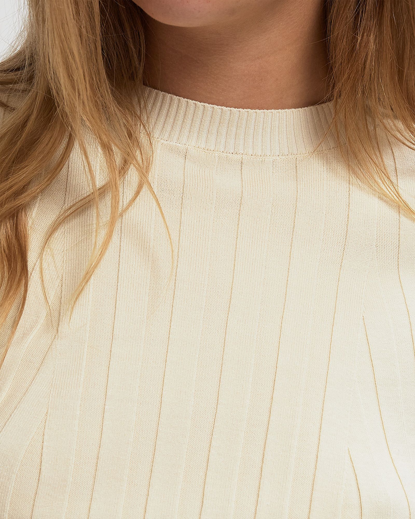 TIE DETAIL KNIT TOP