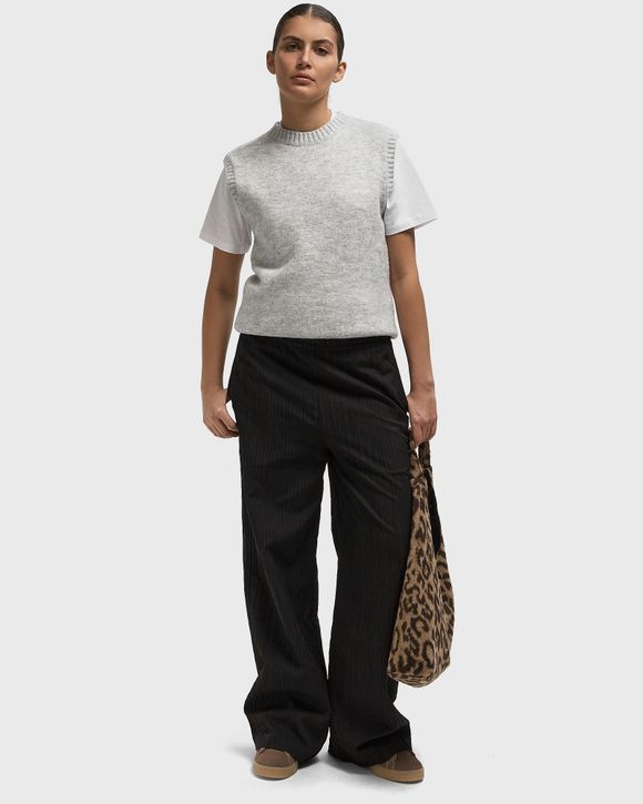 Thumbnail - CRAFTED DETAIL KNIT VEST