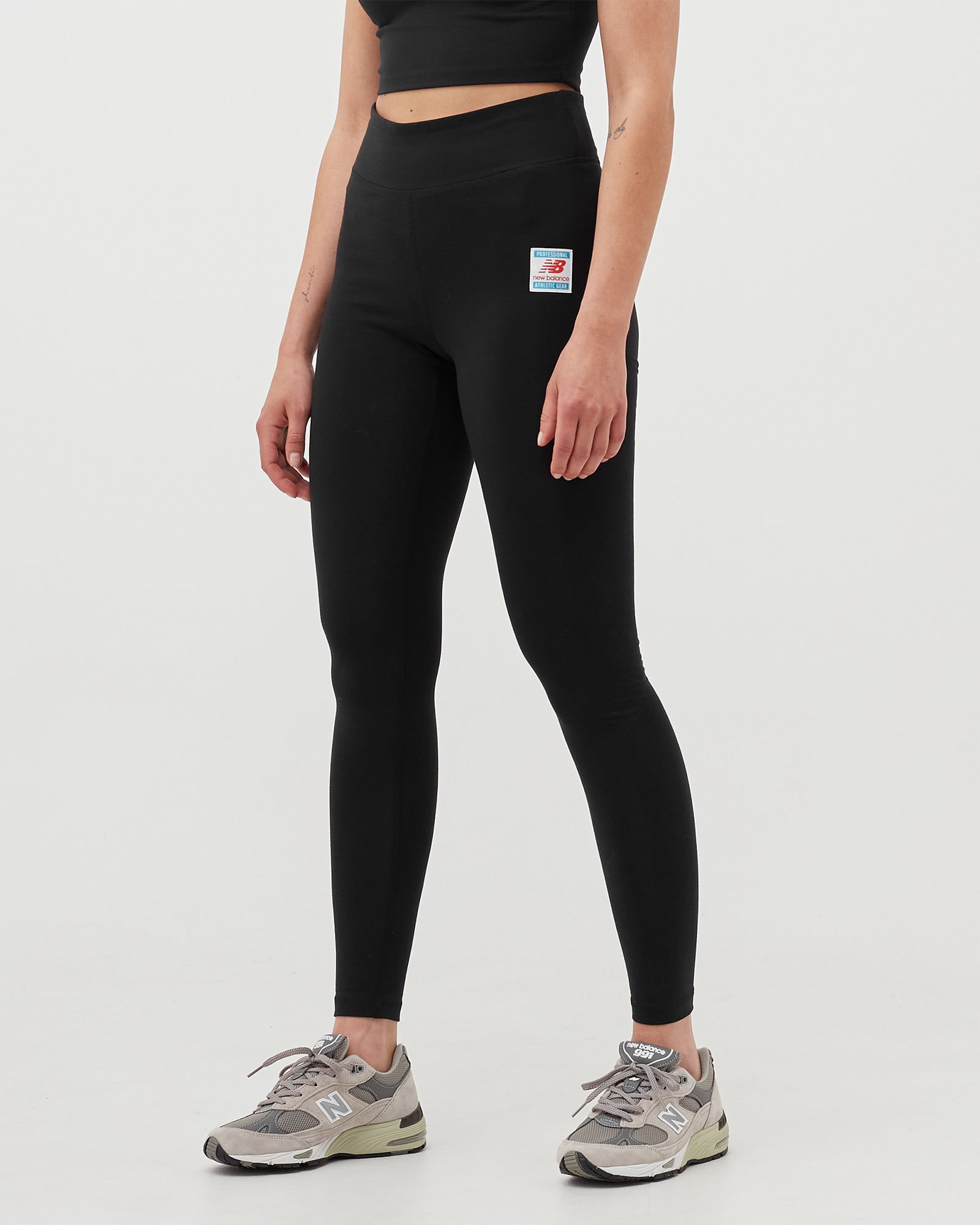 ESSENTIALS FIELD DAY LEGGINGS