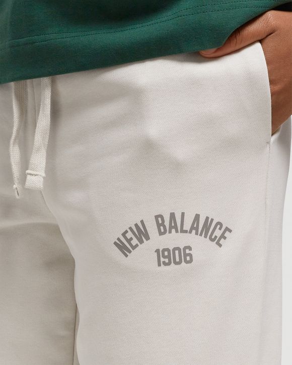 New Balance Essentials Varsity Fleece Pant Beige