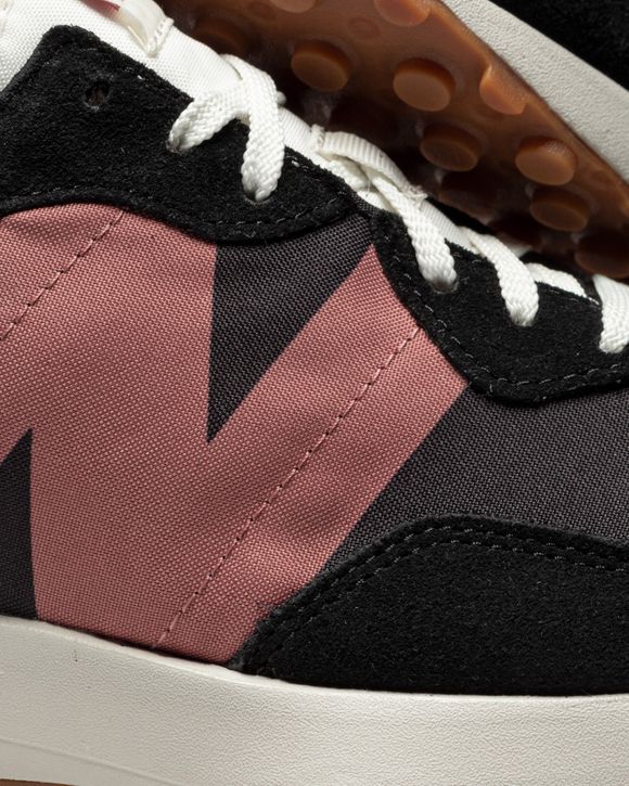 WMNS 327 'Higher Learning'