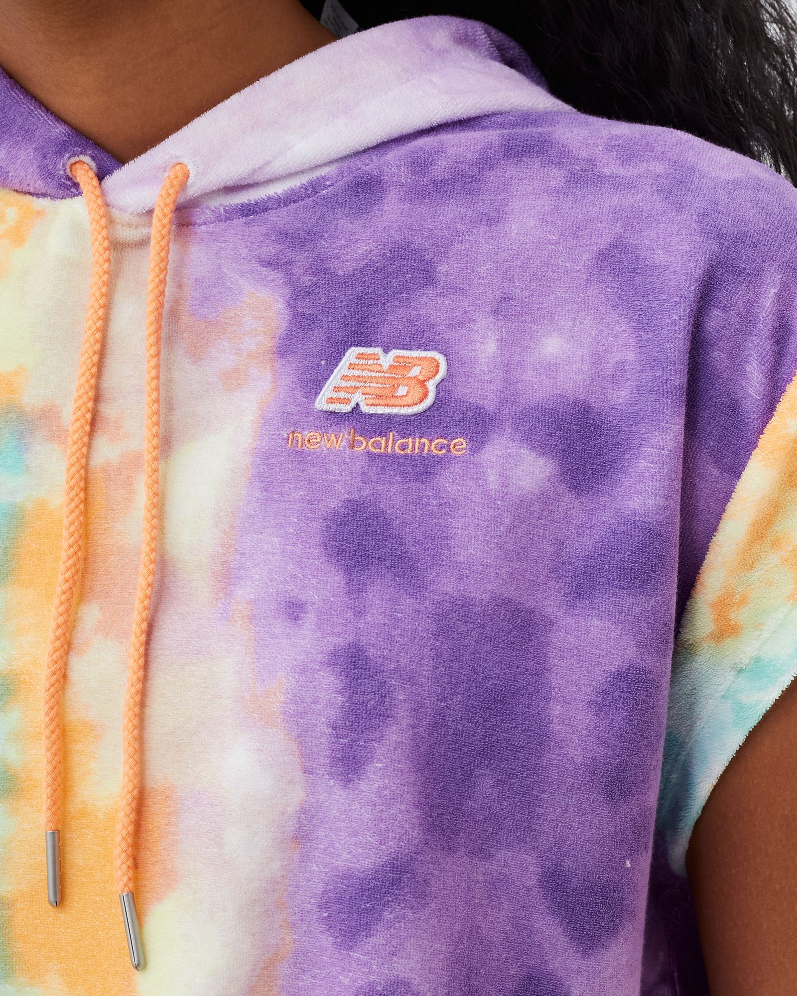 NB ESSENTIALS ENDLESS DAYZ HOODIE