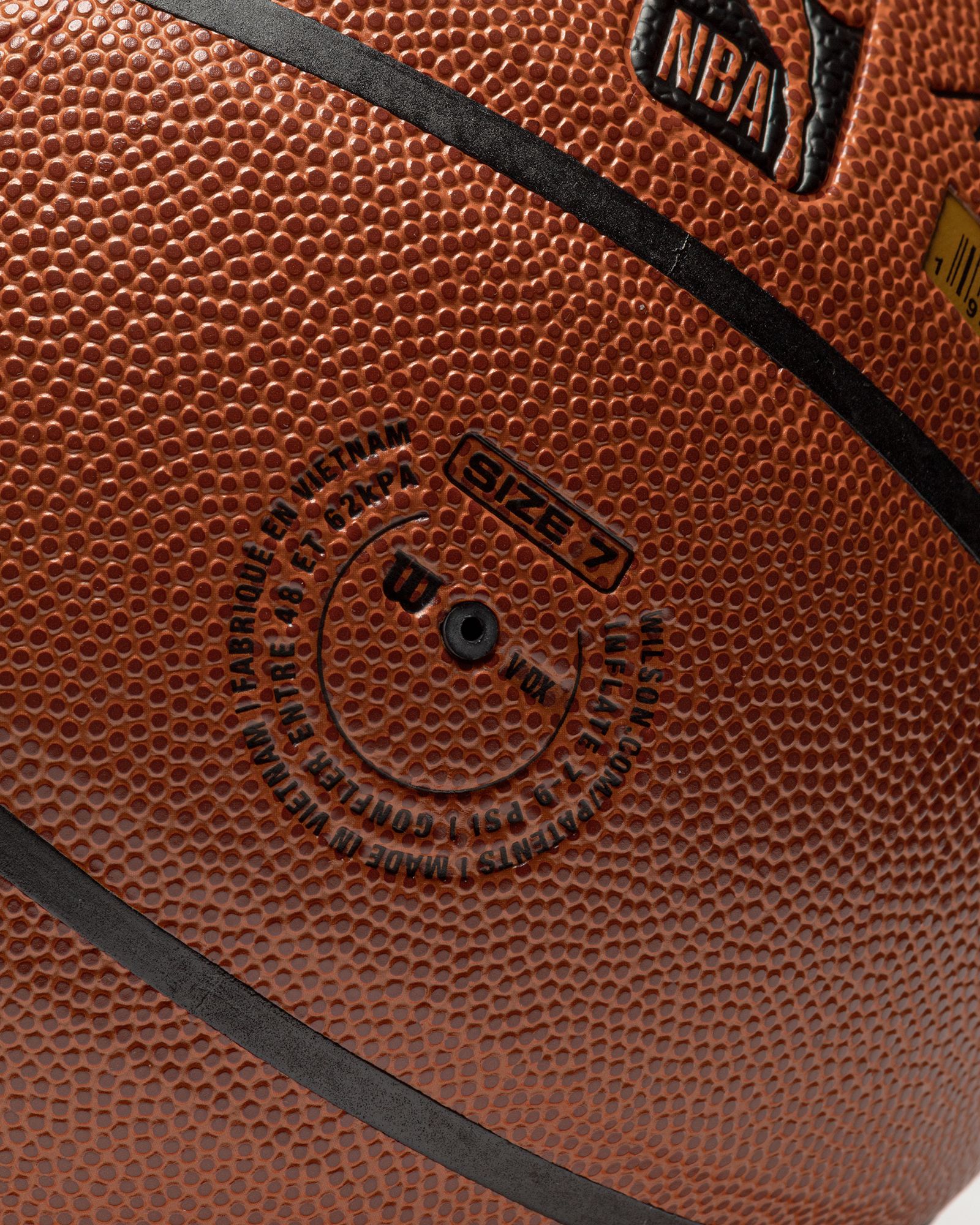 NBA AUTHENTIC INDOOR OUTDOOR BASKETBALL SIZE 7