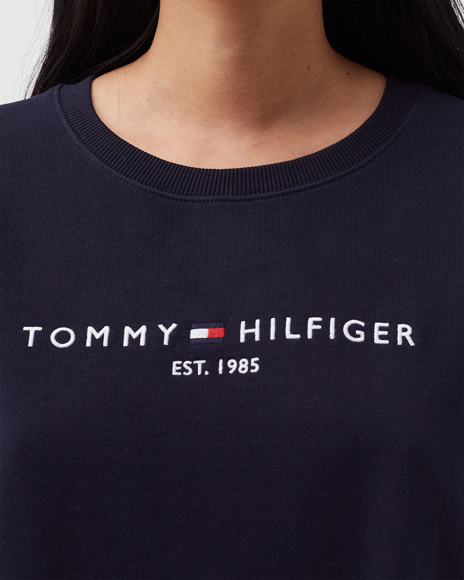 WMNS Essential Sweatshirt