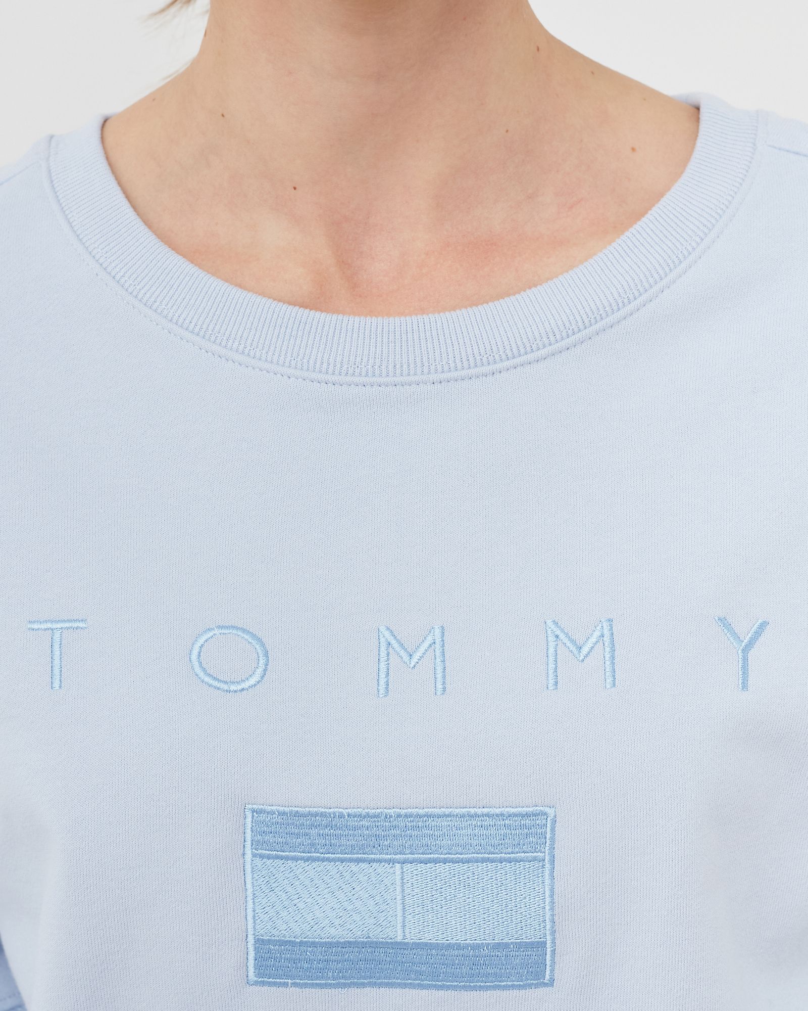 WMNS OVERSIZED TONAL SWEATSHIRT