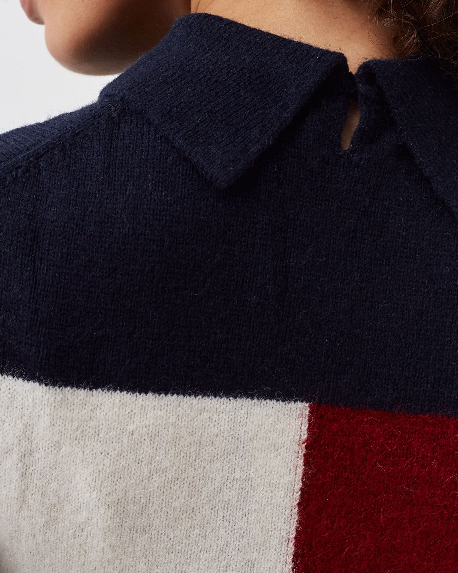 WMNS THL FLAG ICON FLUFFY POLO SS