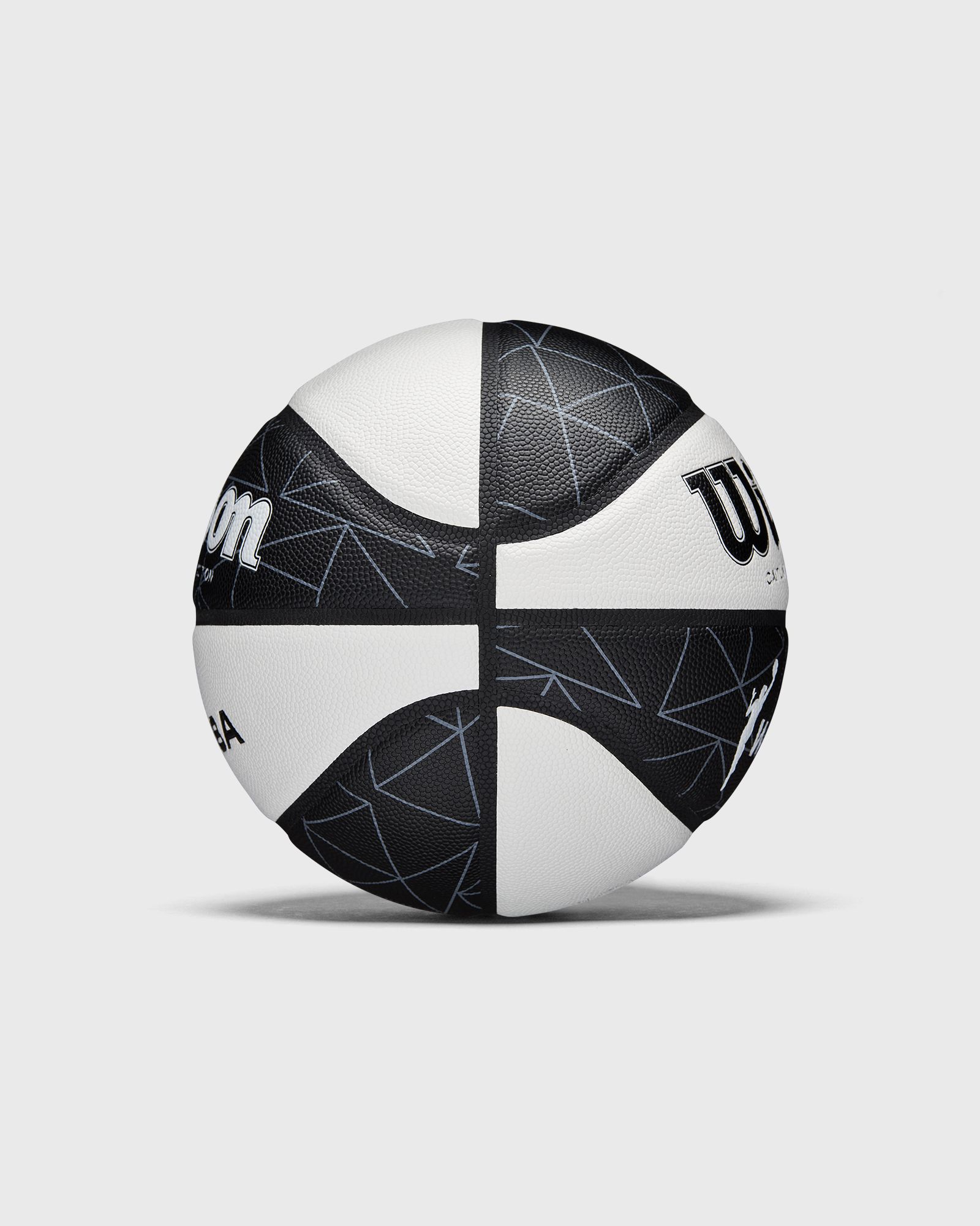 CC X WNBA ASCENT BASKETBALL SIZE 6