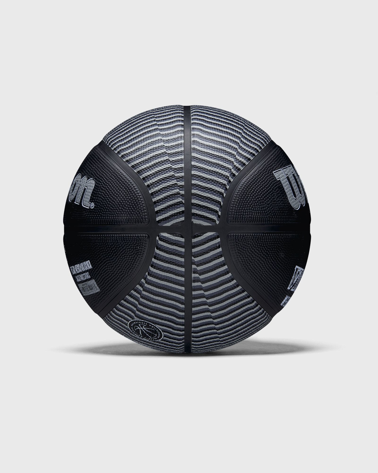 NBA PLAYER ICON OUTDOOR BASKETBALL VICTOR SIZE 7