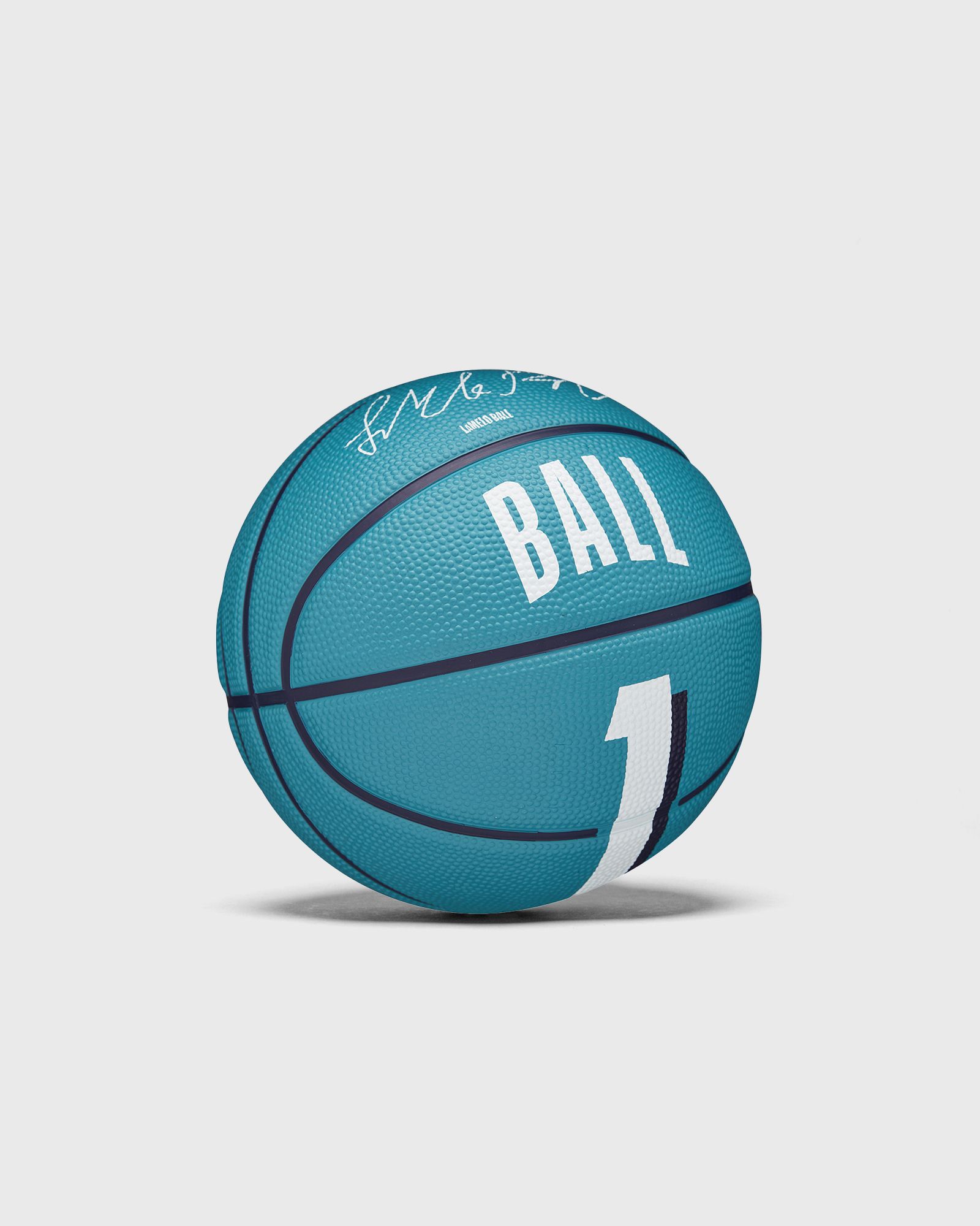 NBA PLAYER ICON MINI BASKETBALL LAMELO SIZE 3