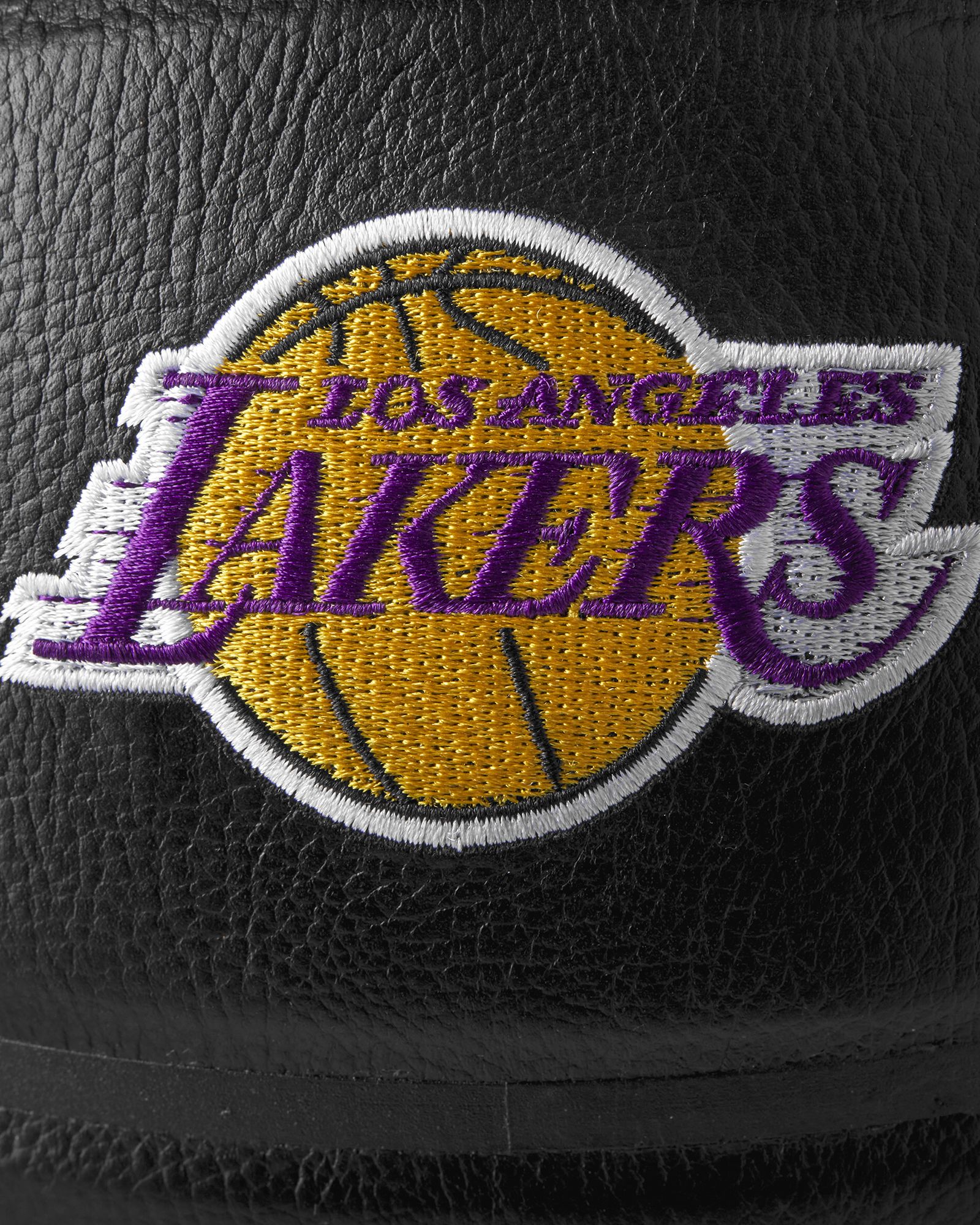 NBA TEAM PREMIERE BASKETBALL LOS ANGELES LAKERS SIZE 7