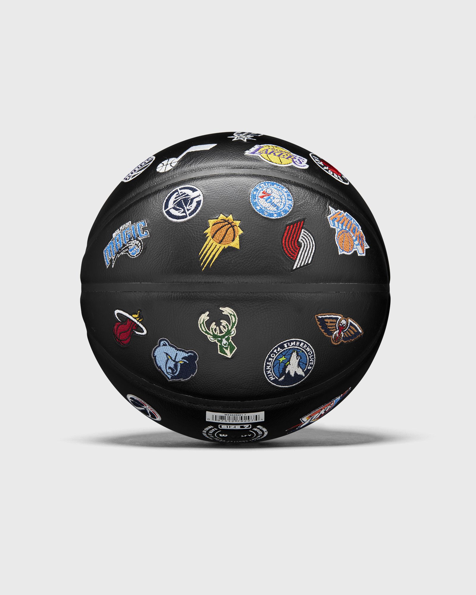 NBA ALL TEAM PREMIERE SIZE 7