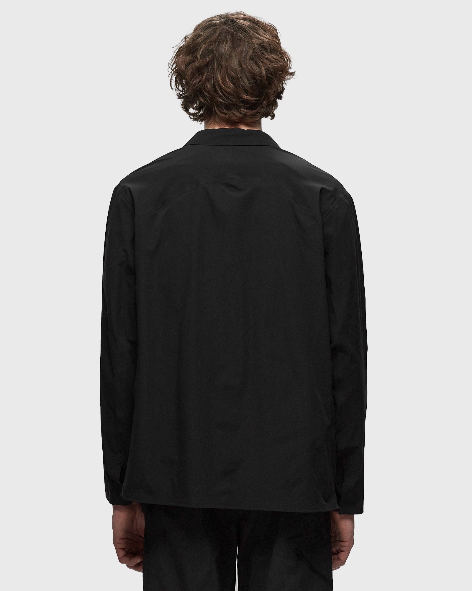 値下arcteryx veilance field LS black Mサイズ フィールド ロングスリーブ シャツ メンズ – アークテリクス公式