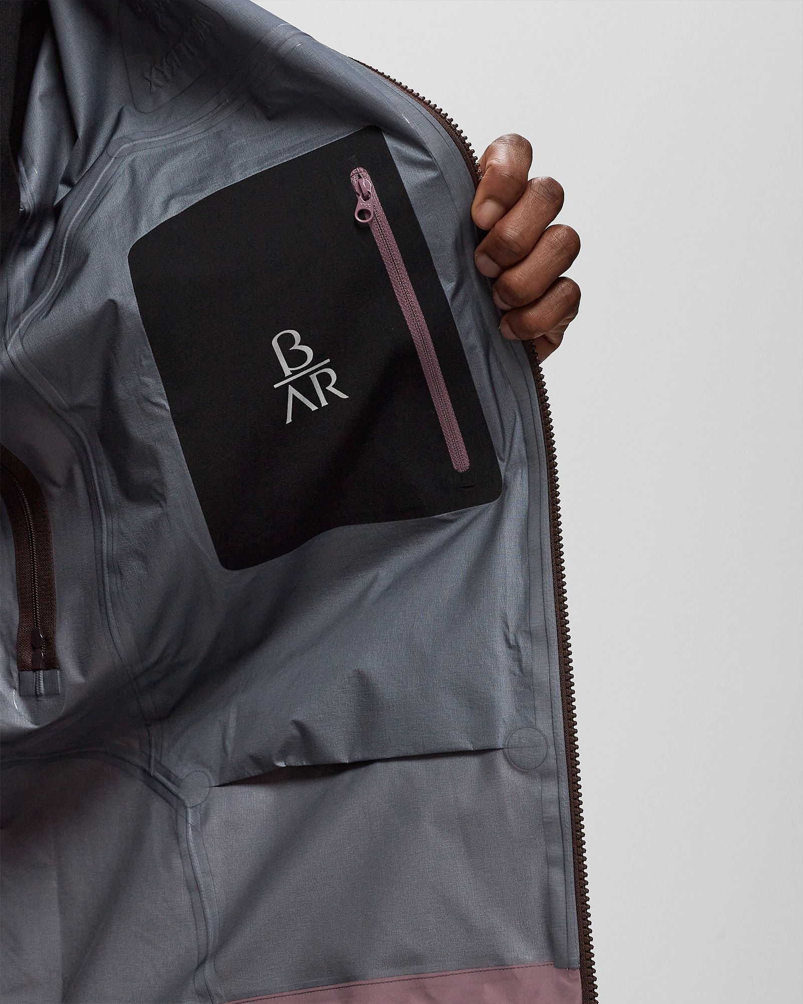 Beta AR Jacket - Stormhood