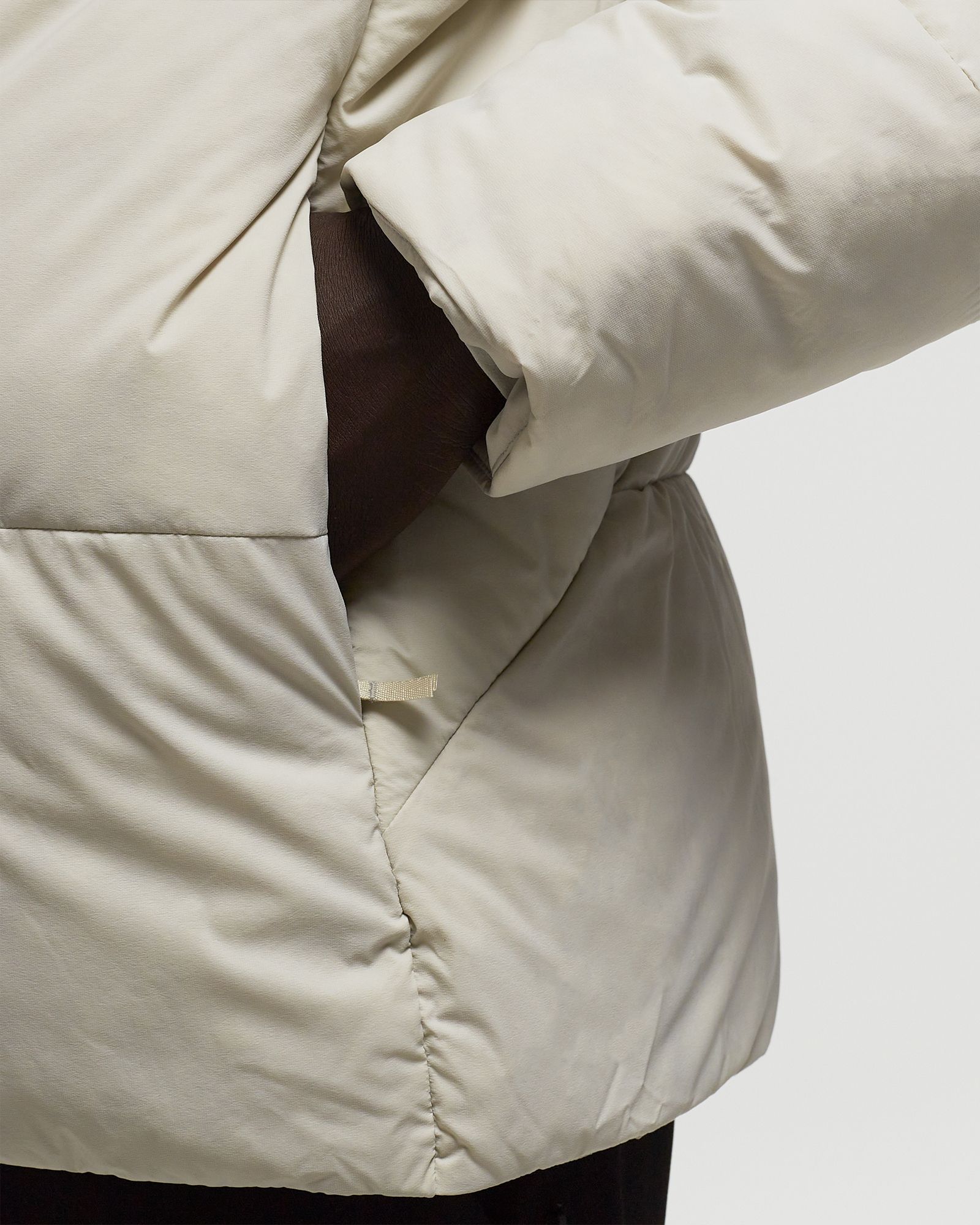 Conduit Down Jacket