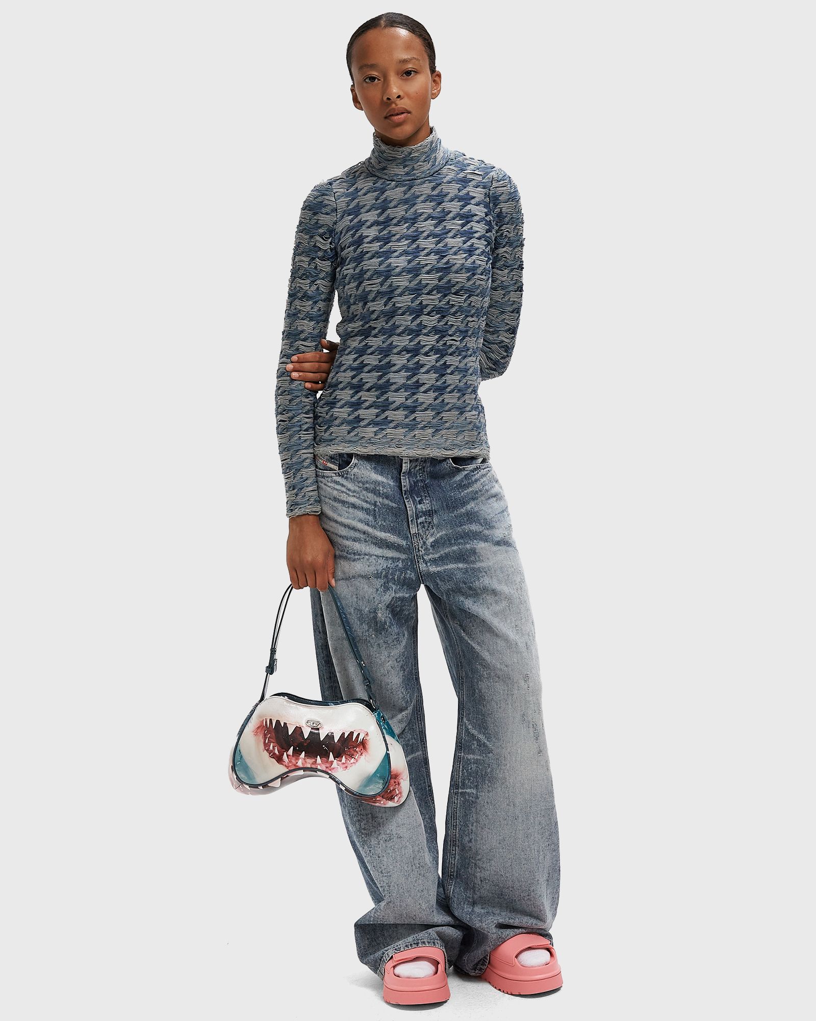 PLAY PLAY SHOULDER cross