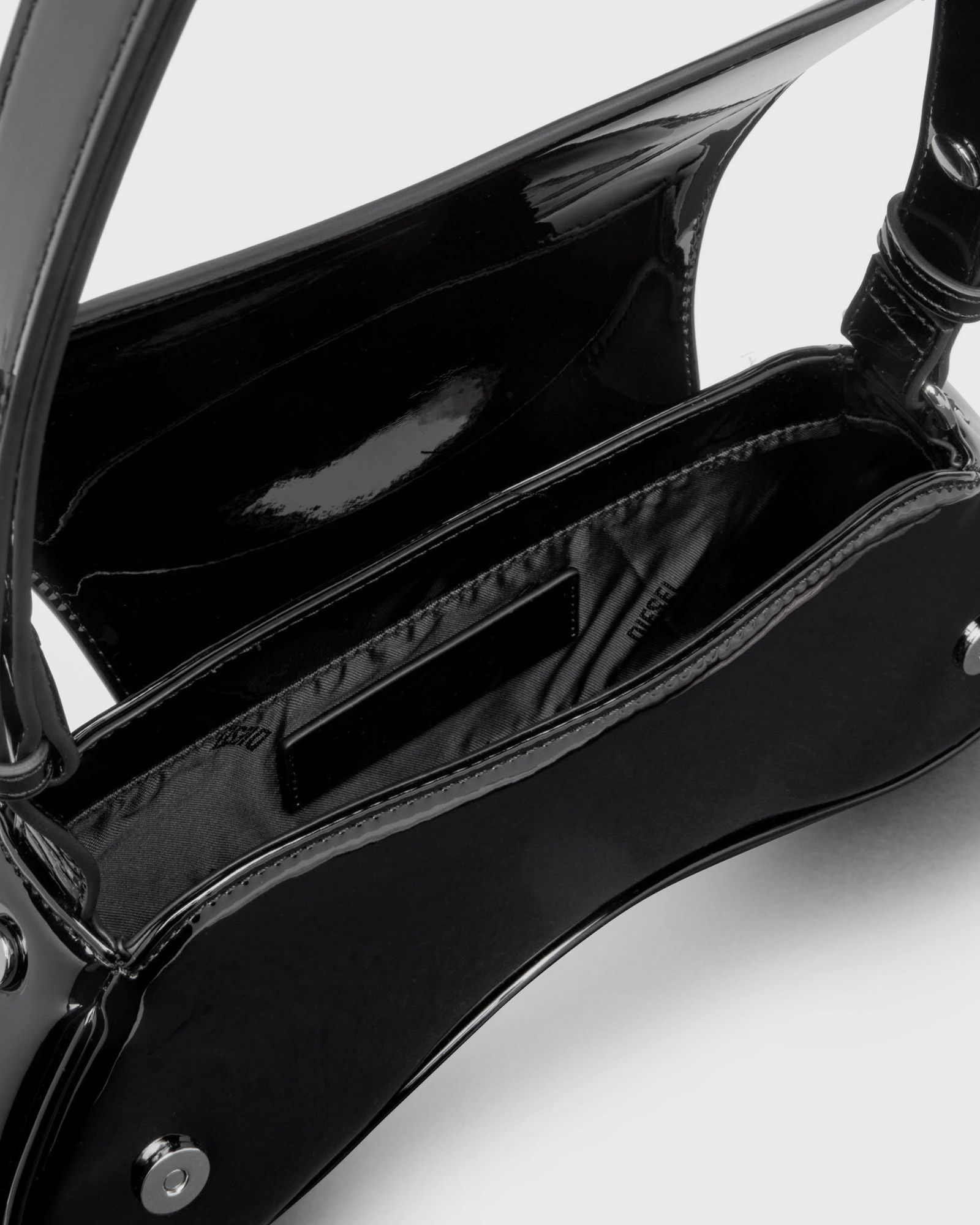 PLAY CROSSBODY CROSS